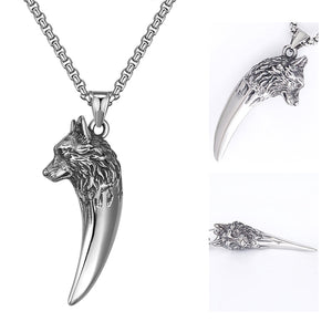 Collier tête de loup en acier au titane