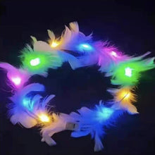 Charger l&#39;image dans la galerie, Couronne de plumes lumineuses à DEL douces pour filles