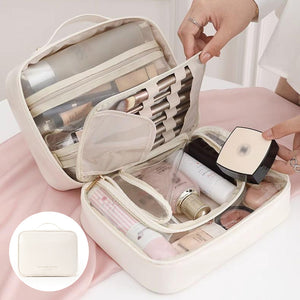 Trousse de toilette et de maquillage